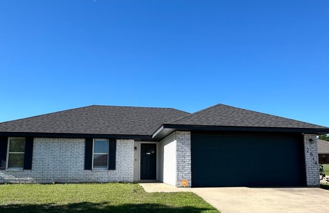 Updated Home in Great, Killeen Location - 2014 Basalt Drive, Killeen, TX 76549