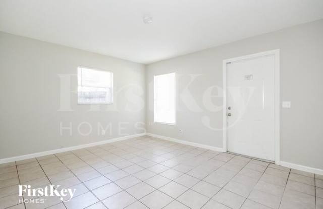 3217 Deerfield Drive