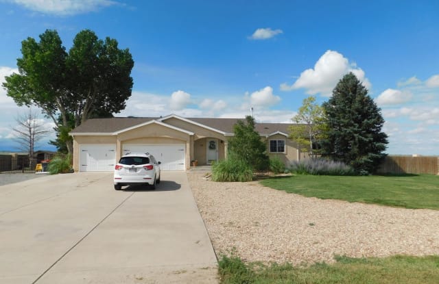 281 W. Bywood Drive - 281 West Bywood Drive, Pueblo West, CO 81007