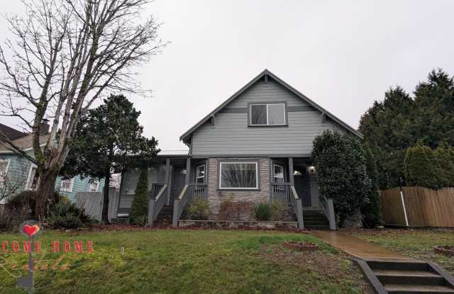 Photo of 4520 South Thompson Ave.