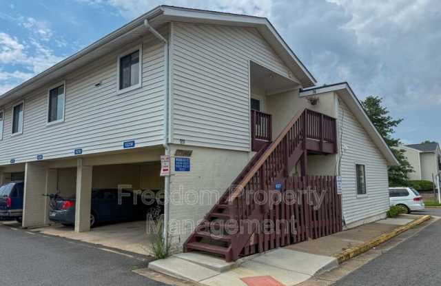 9327 Woodlea Ct
