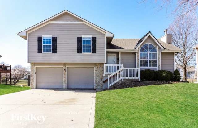 720 Meadow Lane