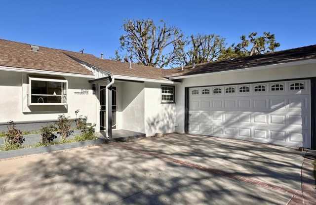 Photo of 17449 Keswick Street