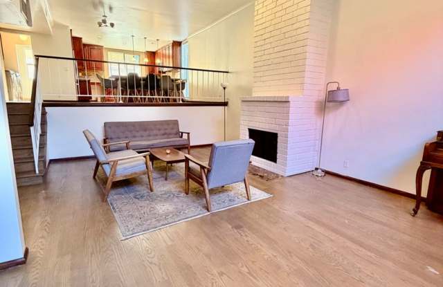 Photo of Townhome for Lease in Desirable Encino!