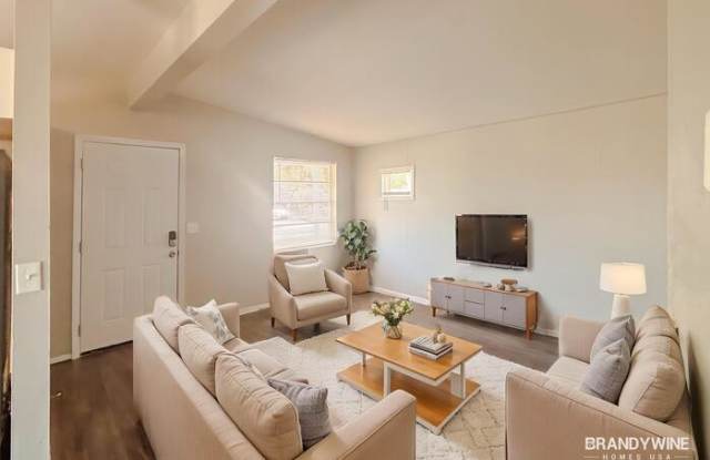 1206 East Camellia Drive