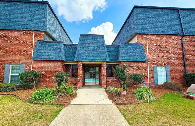 2511 Metairie Lawn Unit # 119