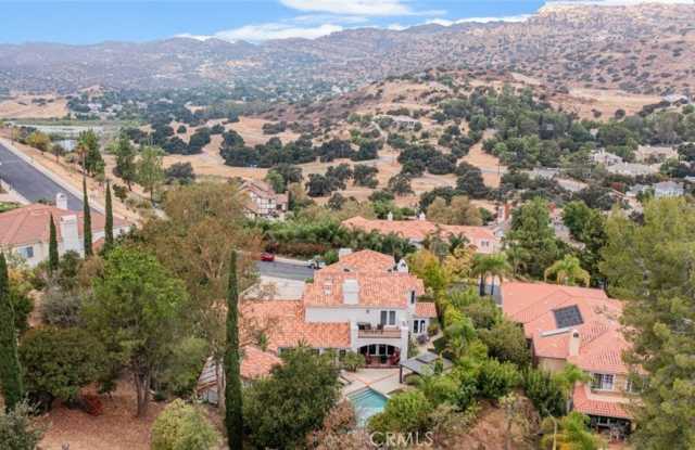 22544 N Summit Ridge Circle