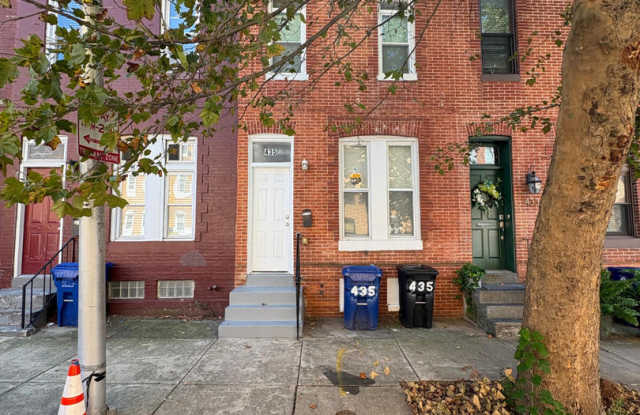 Photo of 3 Bedroom Plus Den for Rent in East Baltimore! – Vouchers Accepted