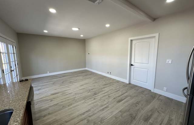 4231 Davis Street, Suite B