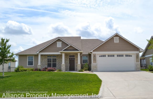 2513 Bellerive Dr. - 2513 Bellerive Drive, Manhattan, KS 66503