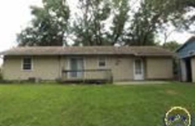 2308 SE 23rd St. - 2308 Southeast 23rd Street, Topeka, KS 66605