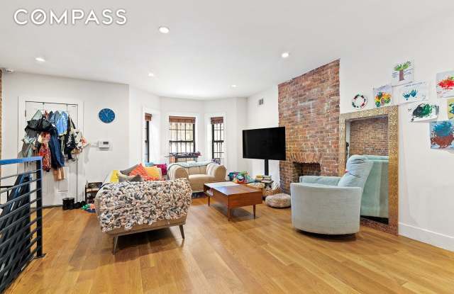 Photo of 63 Clarkson Avenue