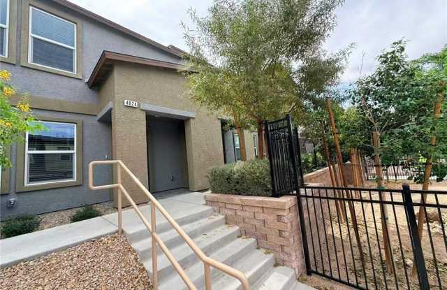4824 Orchid Ridge Avenue