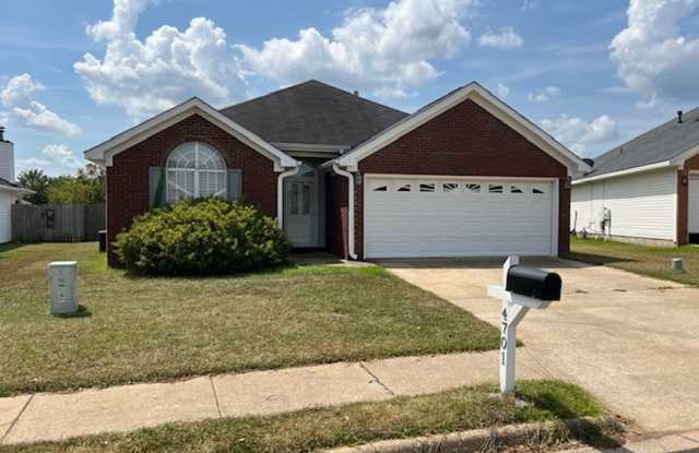 Photo of Cute 3 Bedroom 2 Bathroom Available Now!