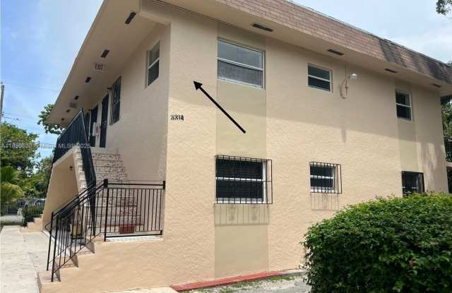 Photo of 3314 NW 8th Ave