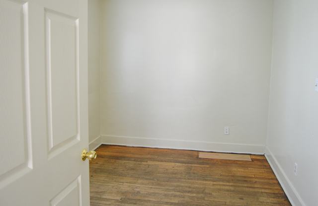 287 Old South High Street