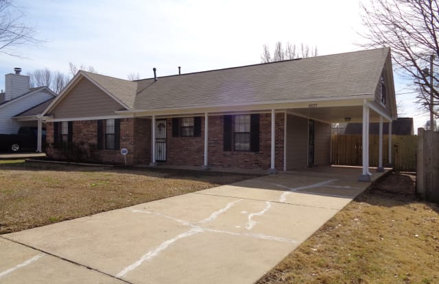 10075 Yates Dr - 10075 Yates Dr, Olive Branch, MS 38654