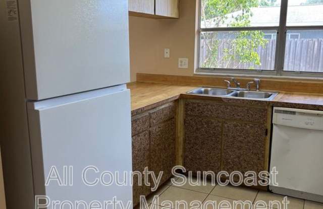 2643 Country Grove Blvd.