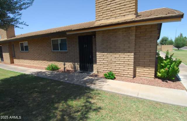 Photo of 2015 E SOUTHERN Avenue unit: 23