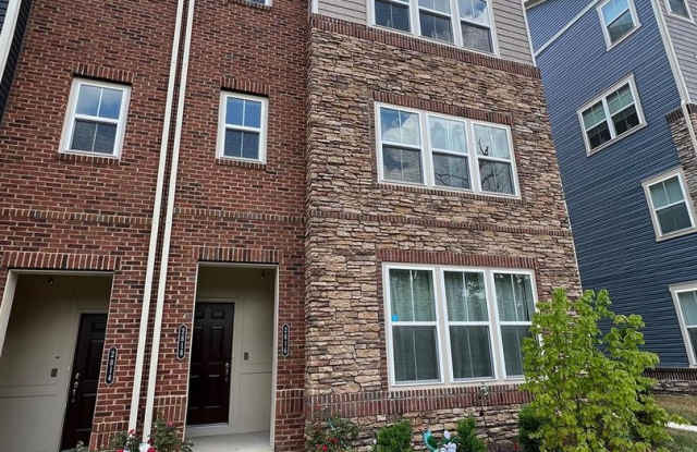 2816 WAVERLY CREEK LN #27