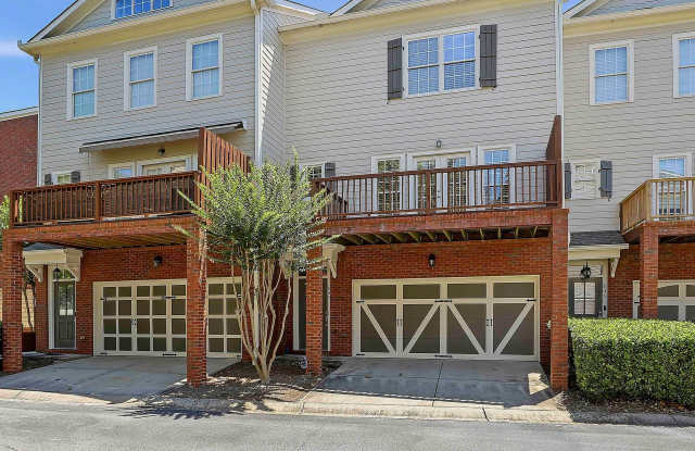 803 Lexington Village