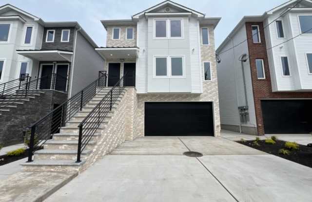327 Spencer
