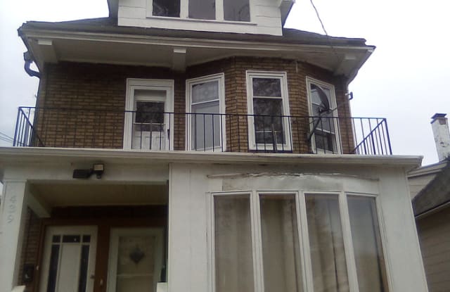 439 Cambridge Avenue - 439 Cambridge Avenue, Buffalo, NY 14215