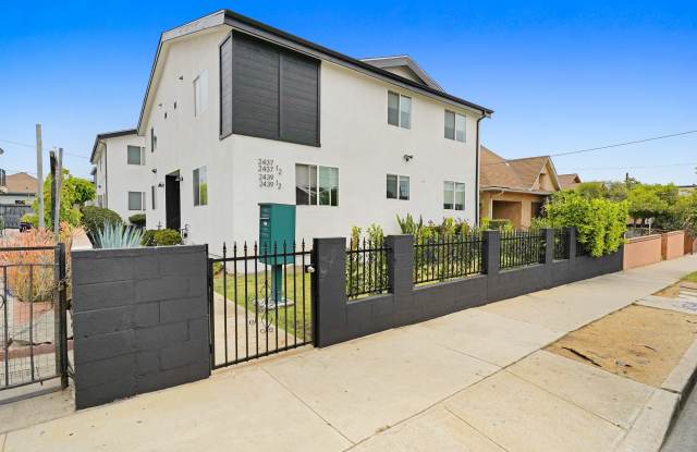 Photo of 2437 1/2 Malabar Street