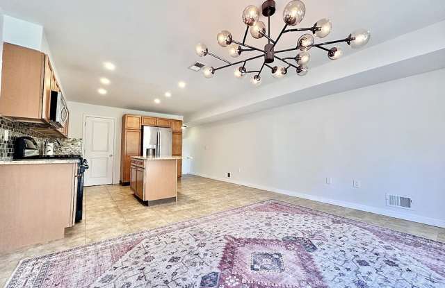 Photo of 481 Father Capodanno Boulevard N