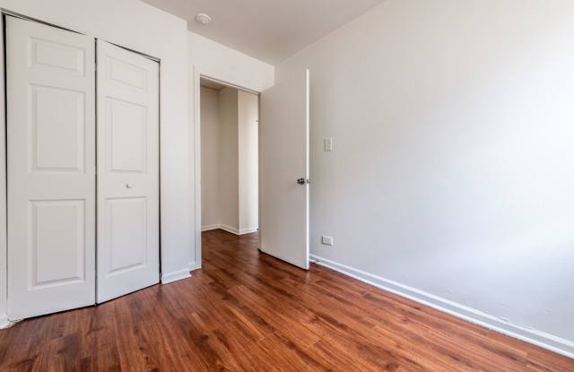 1734 E 72nd Street Apartments