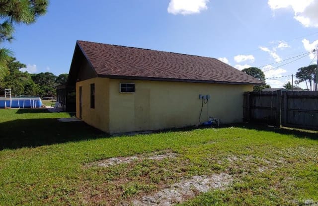 2385 SE Seamist Street - 2385 Southeast Seamist Street, Port St. Lucie, FL 34952