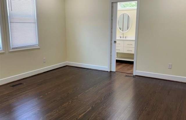 203 S Franklin Drive