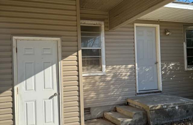 Newly updated 2 bed 1 bath