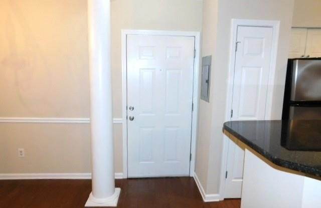 5559 Glenridge Drive