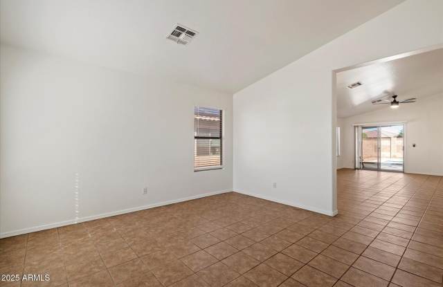 15848 W Woodlands Avenue