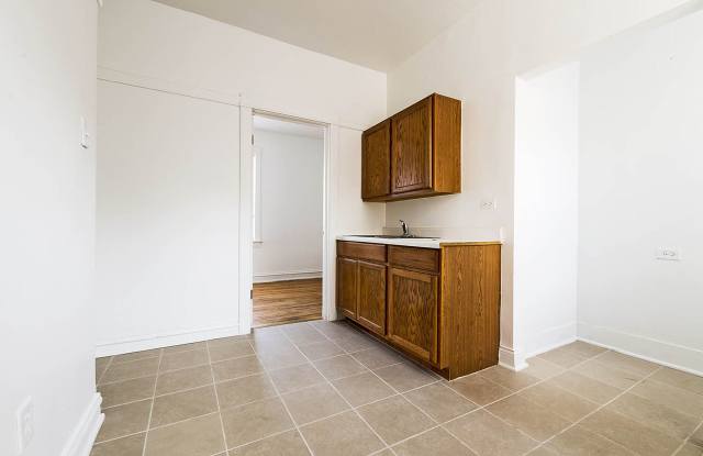 Photo of 7249-53 S Blackstone
