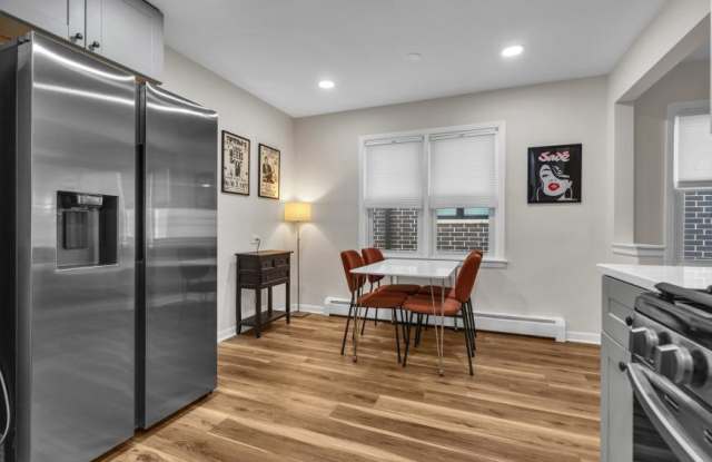 5516 West Higgins Ave.