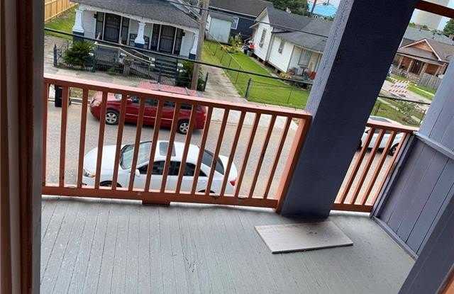 8631 NELSON ST Street