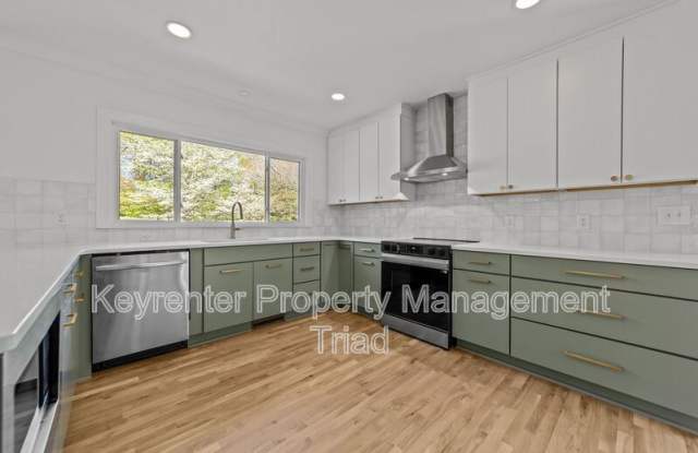 3807 W Friendly Ave.