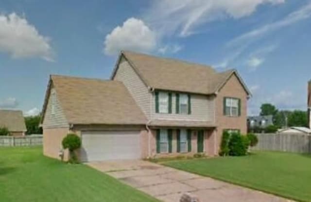 4320 Whispering Bend Dr - 4320 Whispering Bend Cv N, Shelby County, TN 38125