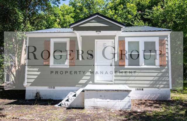 Homes for Rent in Henderson NC - 725 John Street - Schedule Showing Online at www.rentnc.net