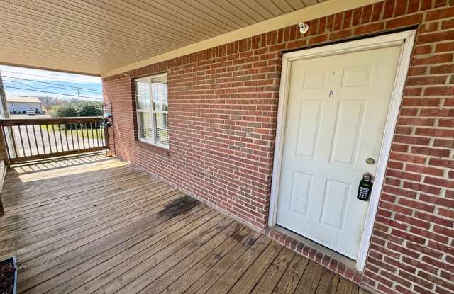 3 Bedroom Apartment! - 25360 Primrose Alley, Limestone County, AL 35756