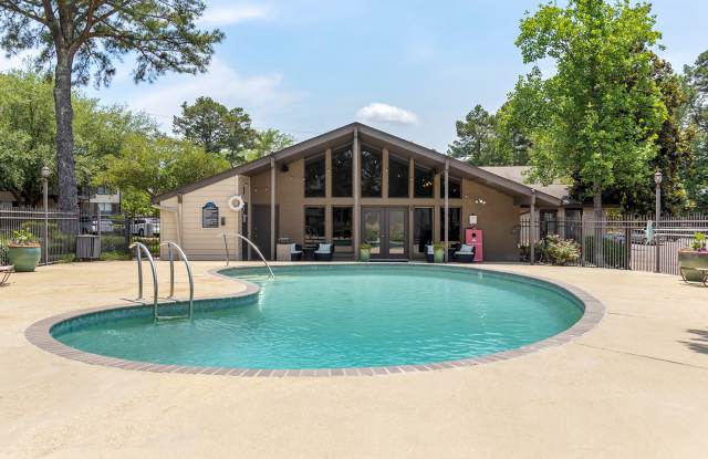 Photo of Lakeshore Landing