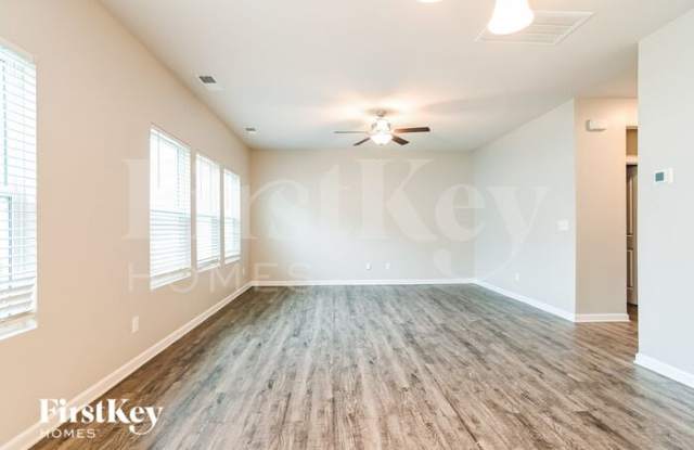 7618 Wallace Farm Lane