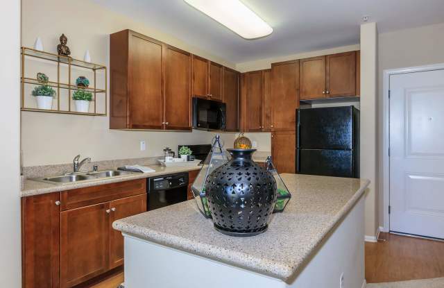 Meridian Place Apartment Homes