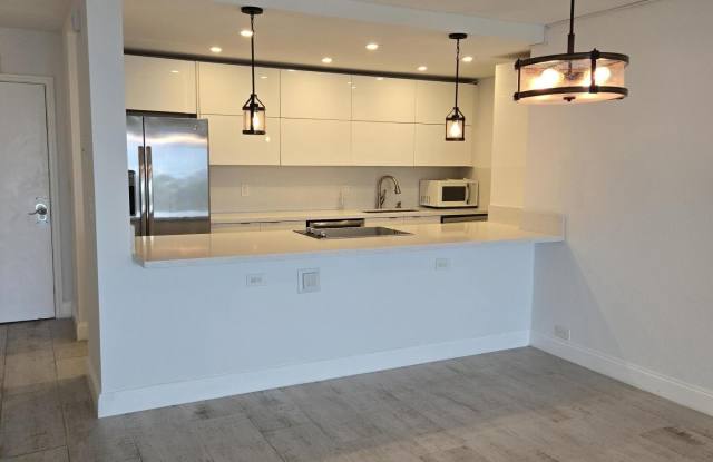 Photo of 1208 Marine Way