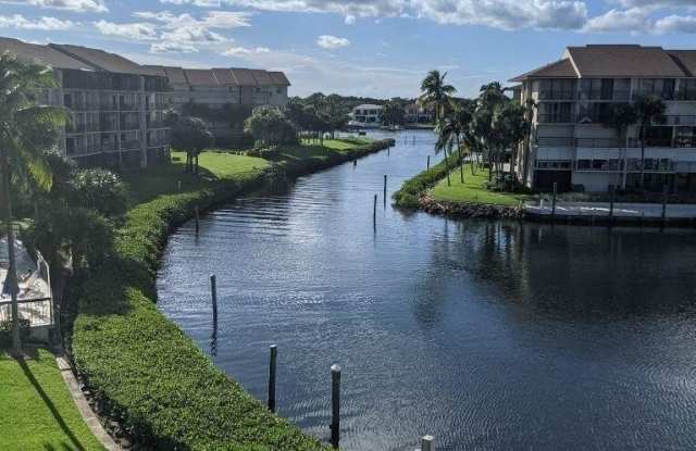 1301 Seafarer Circle