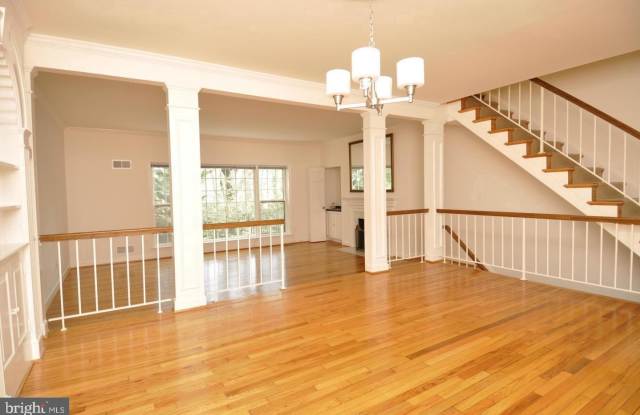 5133 WESTBARD AVE #24