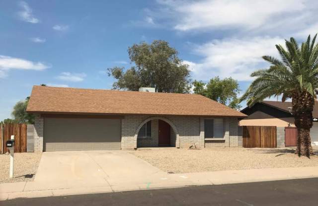 8502 North 54th Drive