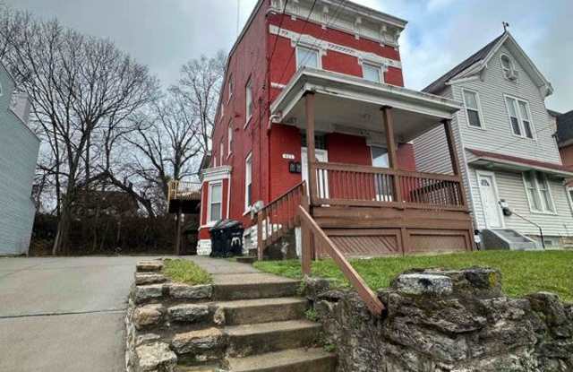 921 McPherson st 1 - 921 McPherson Avenue, Cincinnati, OH 45205